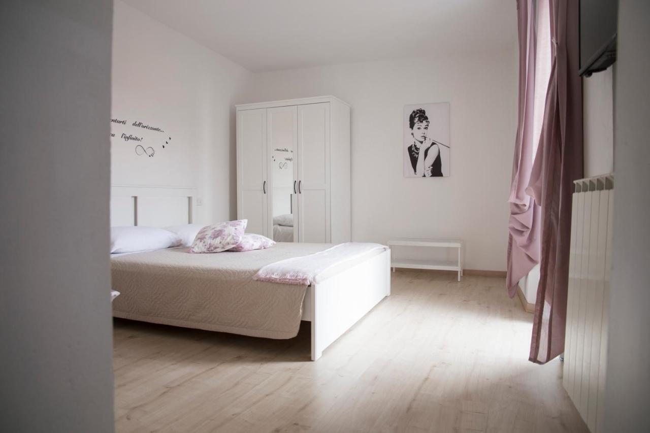 Il Nido Di Tiffany Massino Visconti Exterior foto
